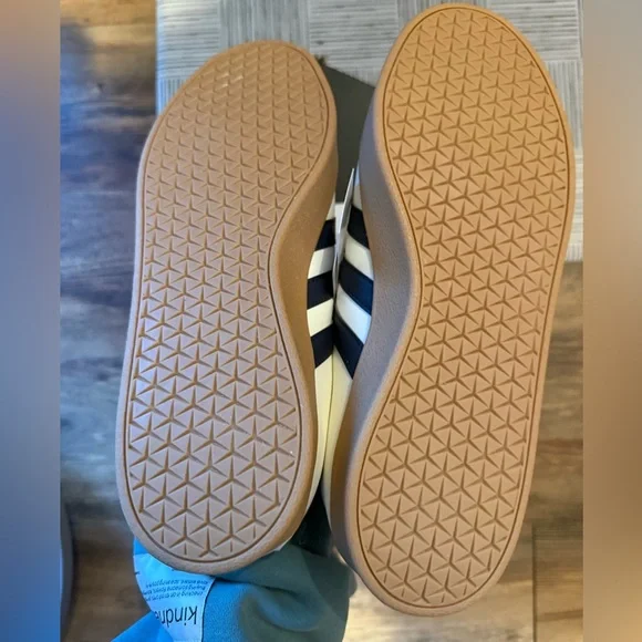 Adidas VL Court Base Women’s Sneaker Running Shoe 9.5 - Picture 12 of 13